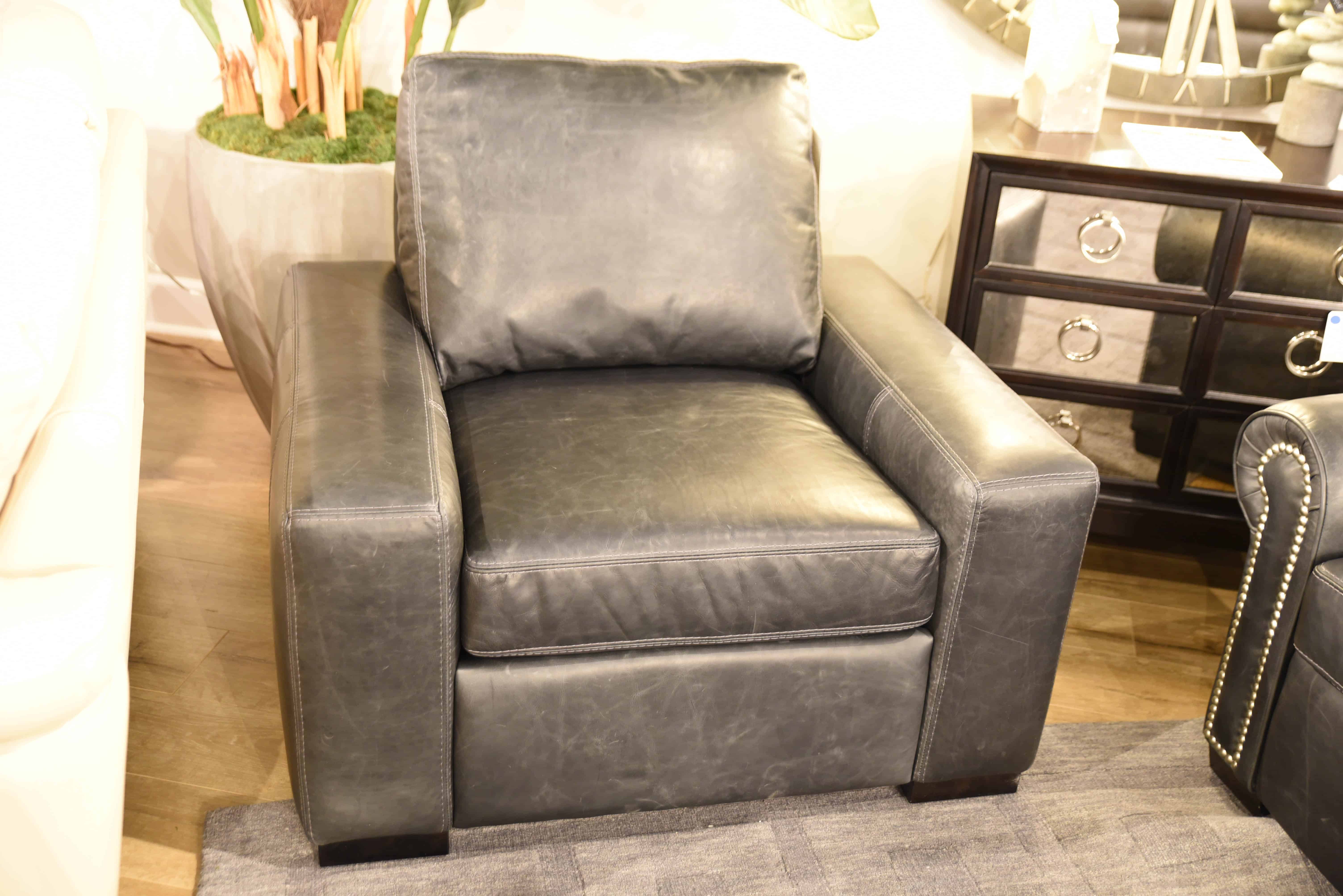 Meridian POLO CLUB STEEL SUPER STUDIO Manzoni 32 Sofa